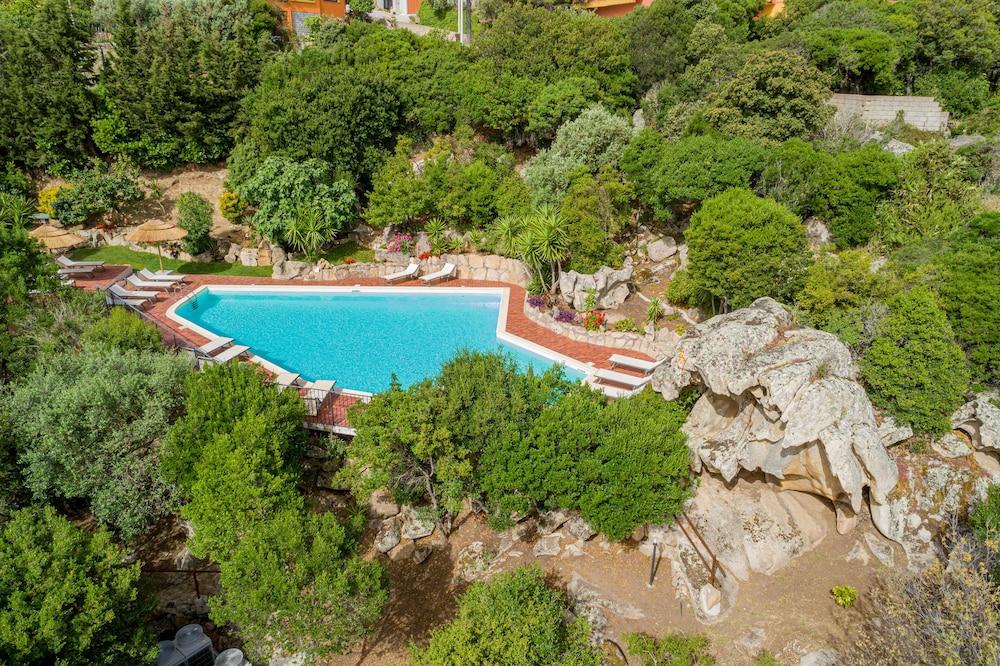 Hotel San Trano Luogosanto Eksteriør bilde
