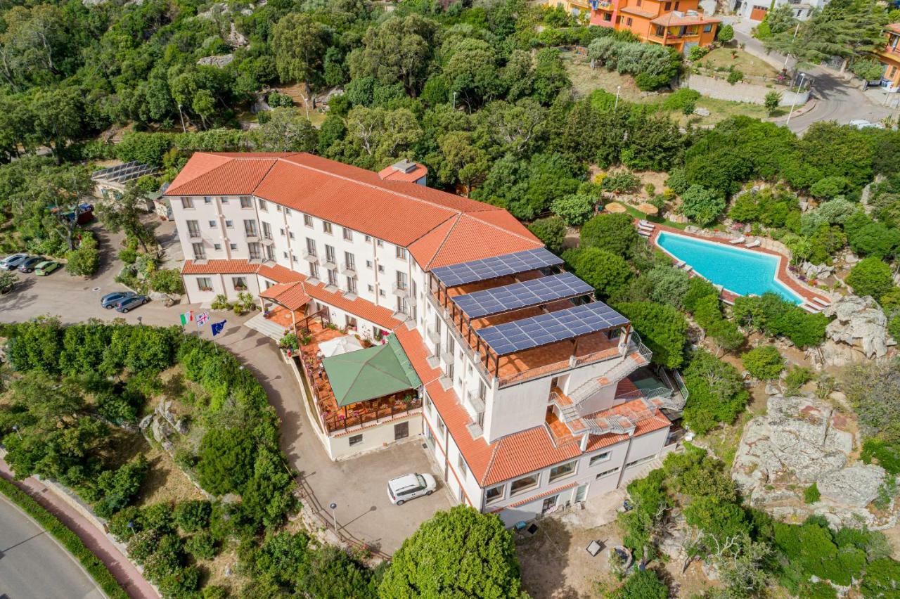 Hotel San Trano Luogosanto Eksteriør bilde