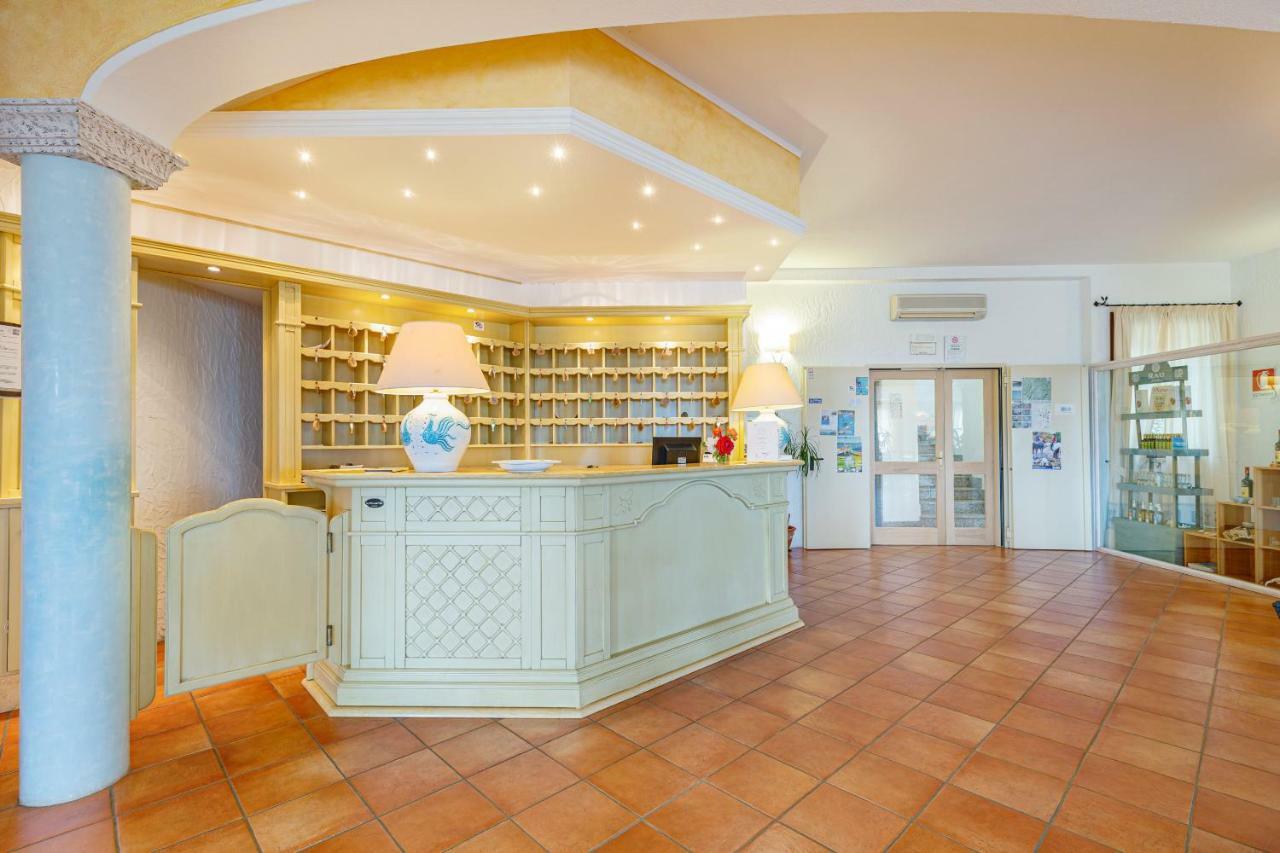 Hotel San Trano Luogosanto Eksteriør bilde