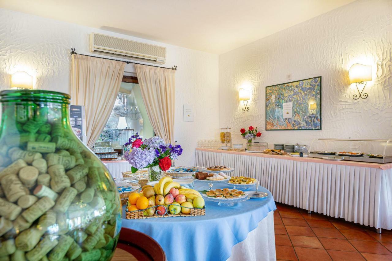 Hotel San Trano Luogosanto Eksteriør bilde