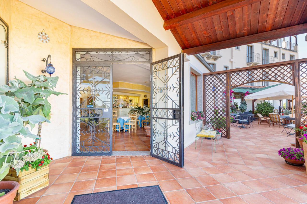 Hotel San Trano Luogosanto Eksteriør bilde